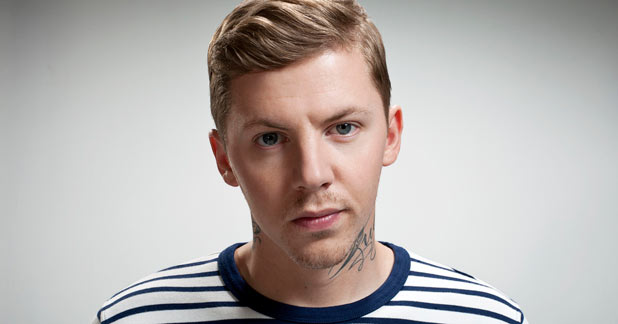618w_music_professor_green_01